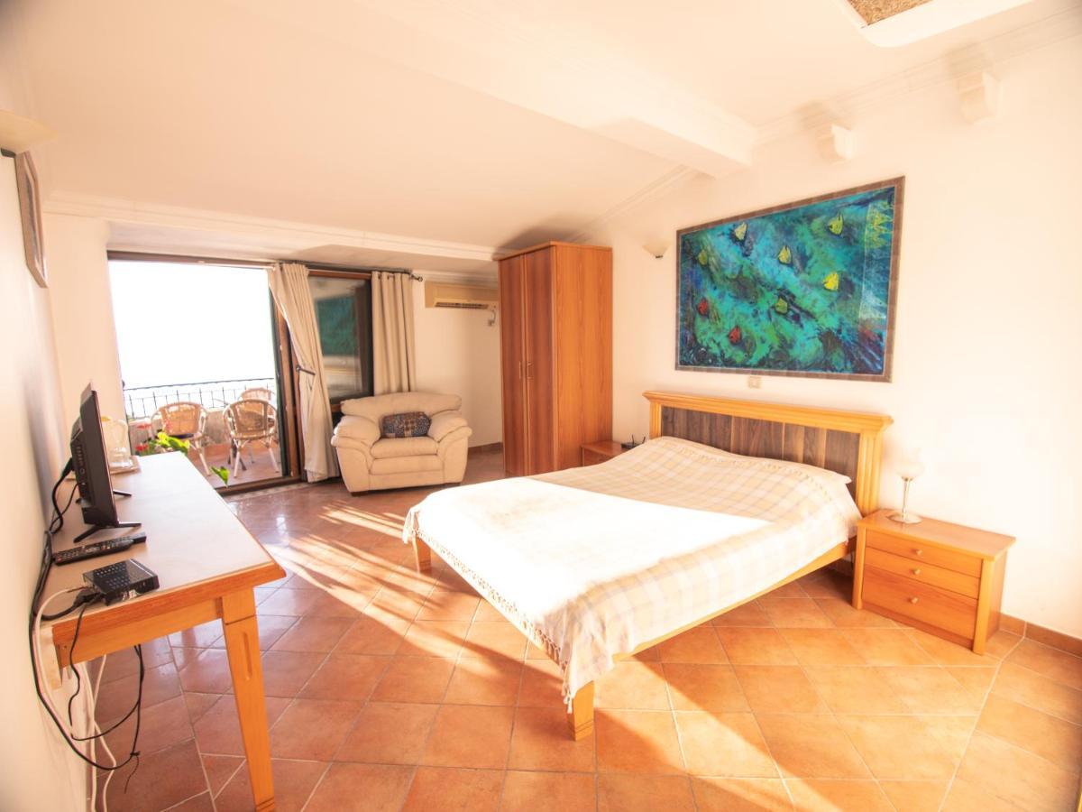 Apartments And Rooms Levantin Inn Ilha Ilha Sveti Stefan Exterior foto