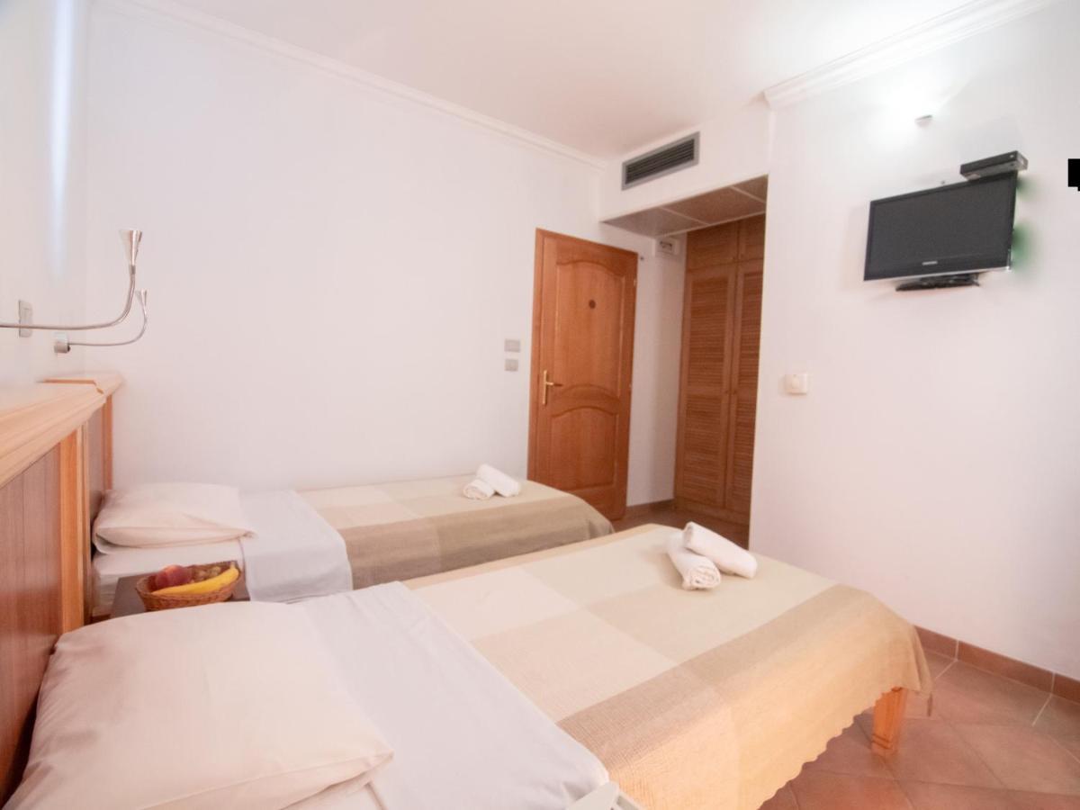 Apartments And Rooms Levantin Inn Ilha Ilha Sveti Stefan Exterior foto