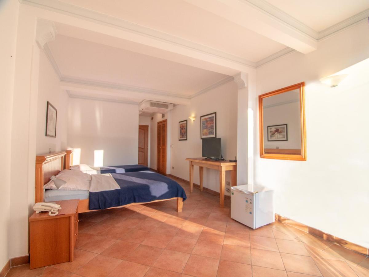 Apartments And Rooms Levantin Inn Ilha Ilha Sveti Stefan Exterior foto