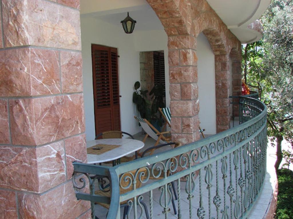 Apartments And Rooms Levantin Inn Ilha Ilha Sveti Stefan Quarto foto