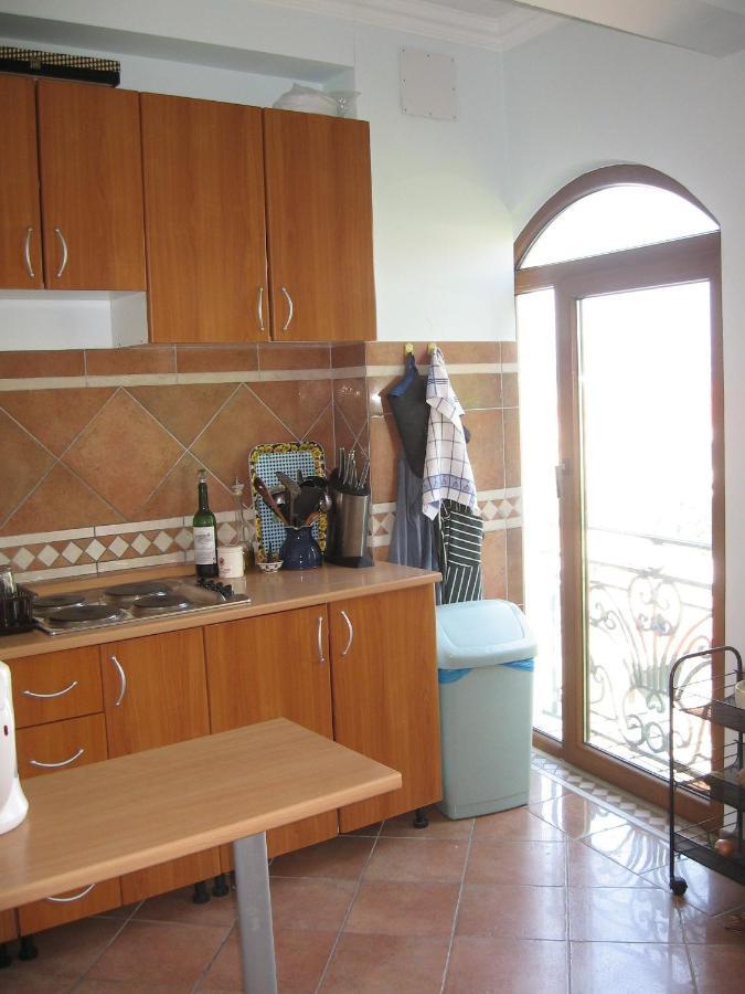 Apartments And Rooms Levantin Inn Ilha Ilha Sveti Stefan Quarto foto